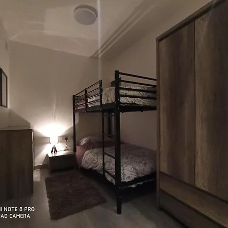 Two Bedroom In شقة مسيدا